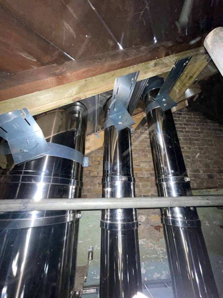 Dualinox and Therm+CHP risers with joist supports